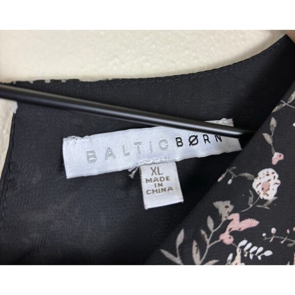 Baltic Born Belfast Pleated Midi Dress Size XL in Black Floral - Picture 11 of 15